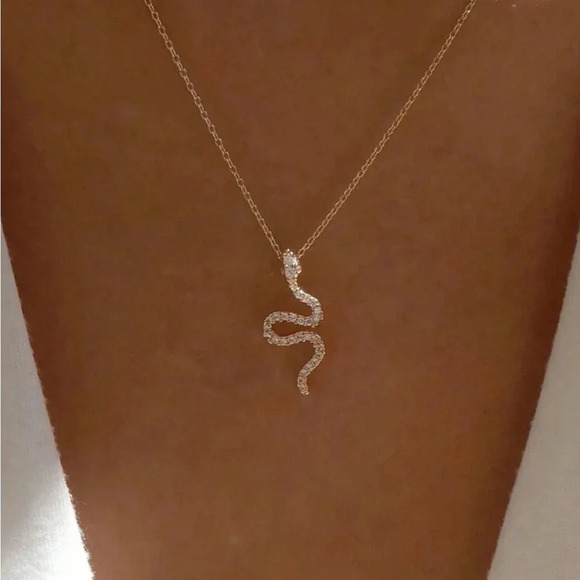 Jewelry - ⚠️Clearance Rhinestone Snake Charm Yellow Gold Necklace